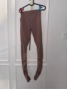 ALO Yoga goddess leggings